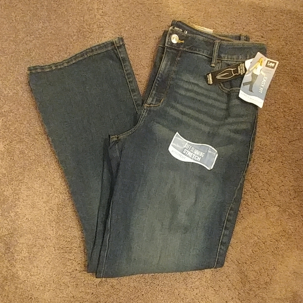 NWT Lee Easy Fit Women's Bootcut Stretch Jeans
